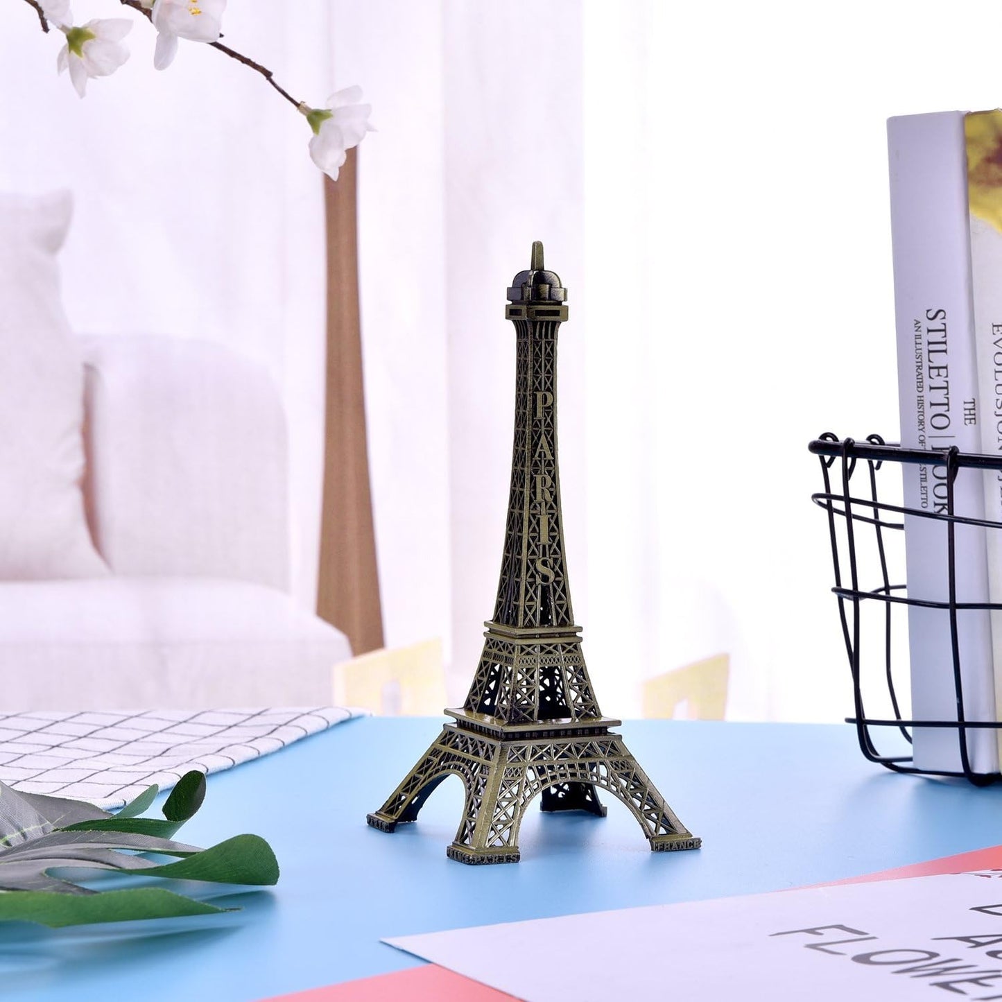 Eiffel Tower Statue